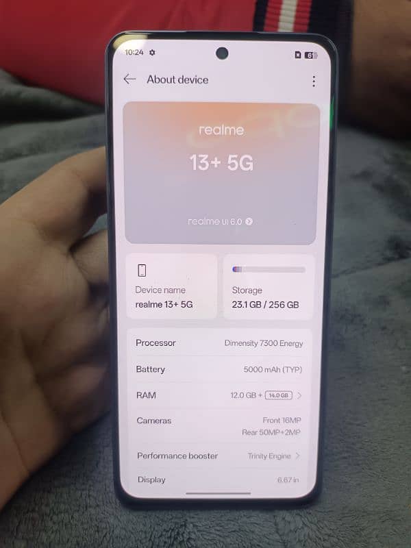 realme 13+ 0