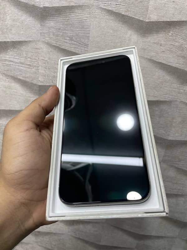 iphone 15 pro max 256gb Jv with box white titanium 11,12,13,14,15,16 2