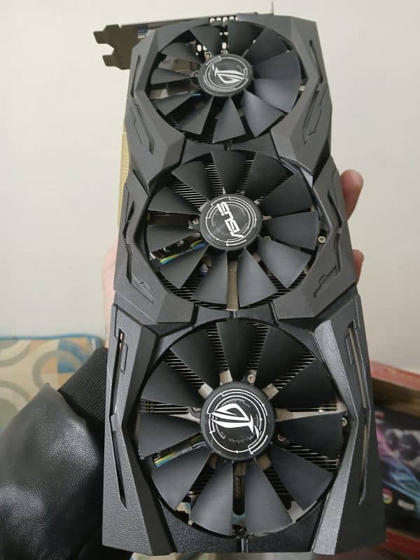 gtx 1070ti asus rog strix with box 0