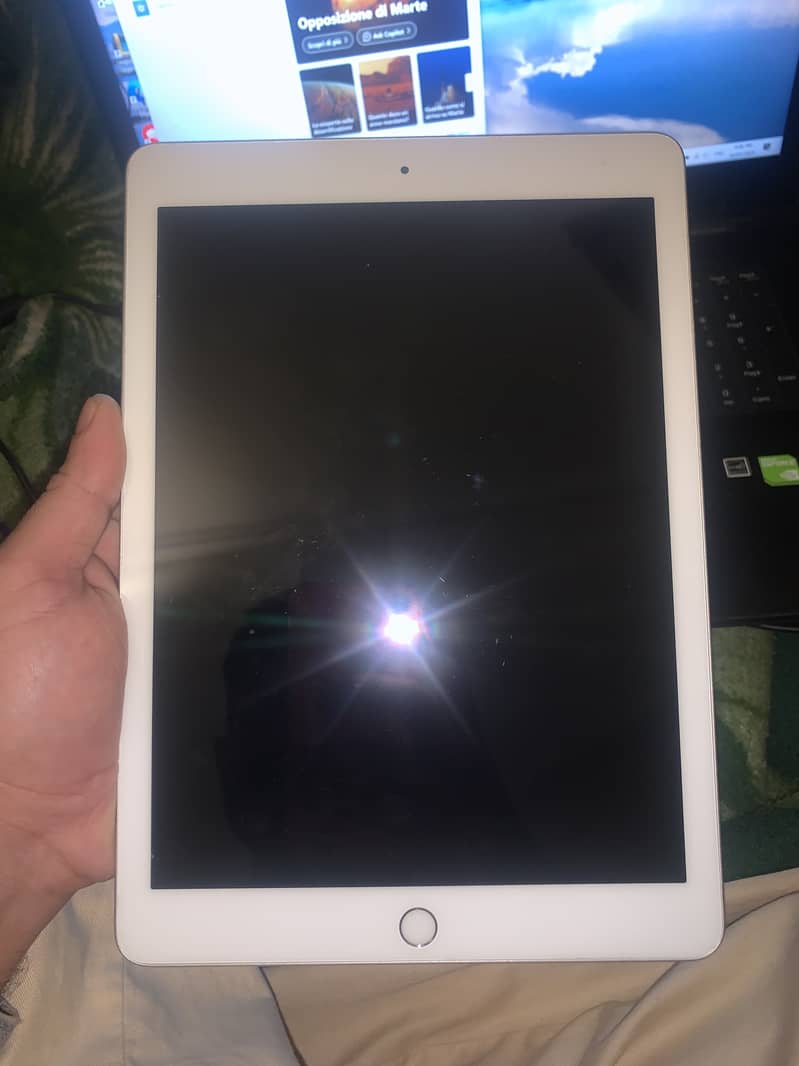 apple ipad 5 generation 32gb 2