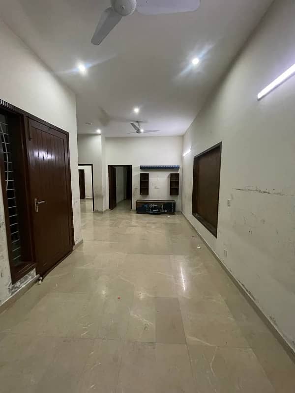 06 MARLA INDEPENDENT SEPARATE GATE LOWER PORTION FOR RENT IN JOHAR TOWN LAHORE 4