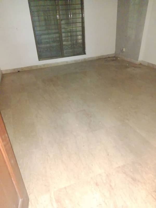 06 MARLA INDEPENDENT SEPARATE GATE LOWER PORTION FOR RENT IN JOHAR TOWN LAHORE 6