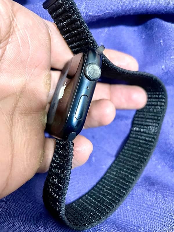 Apple Watch 7 Series (GPS) 4