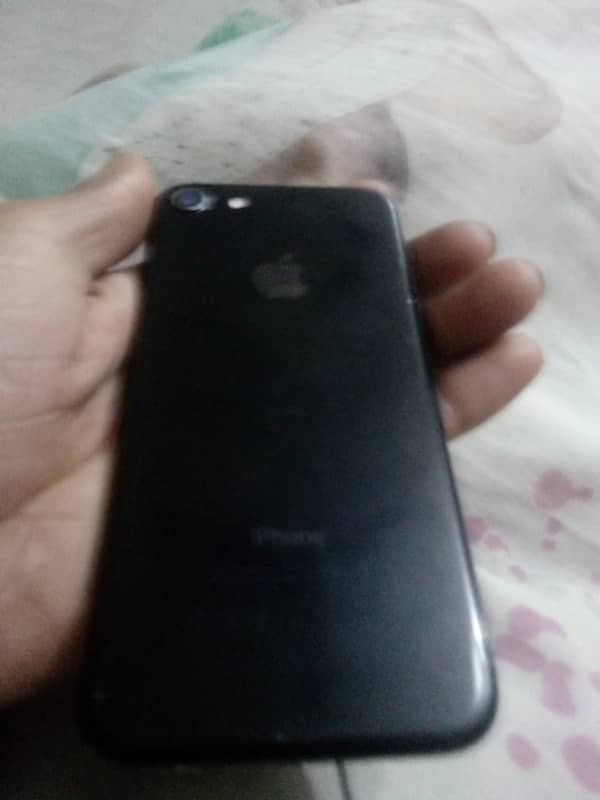 I PHONE 7 PTA APPROVED 128 gb 1