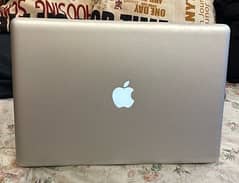 Apple MacBook Pro i7 2012 (Dual Graphic Cards) 4/500GB 15.4” In Laptop