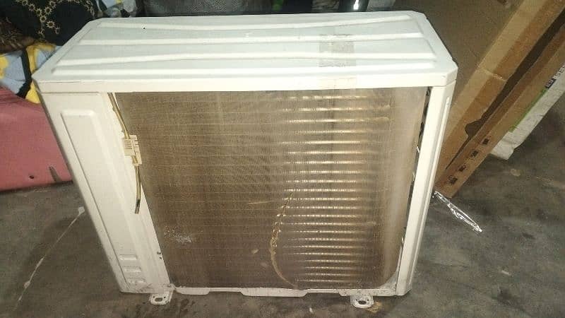 split AC 2