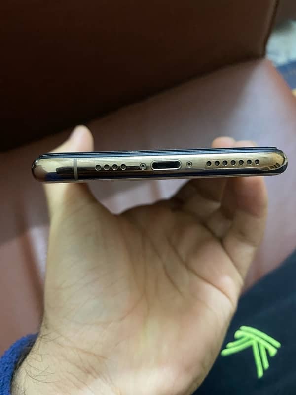 iPhone XS Max 64gb Non pta 5