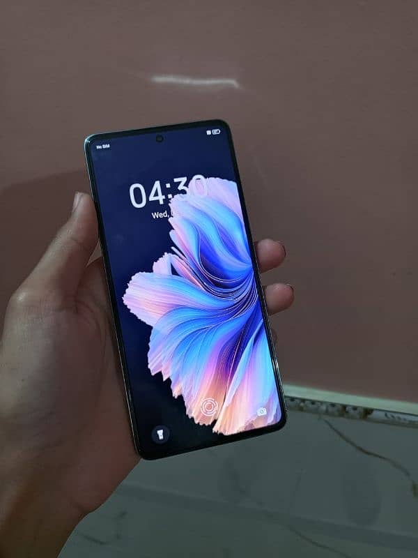 camon 20 with box 6