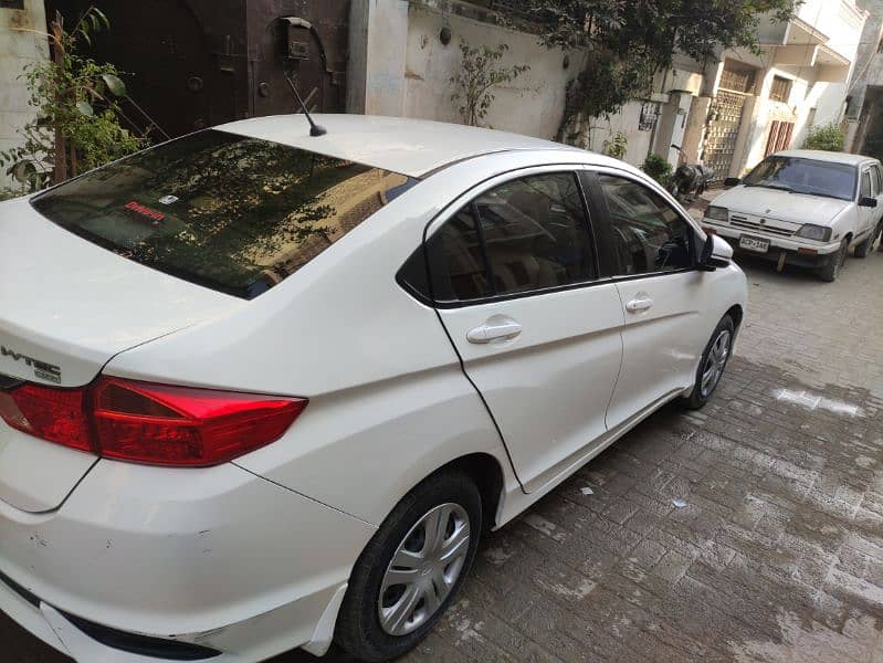 Honda City IVTEC 2021 4