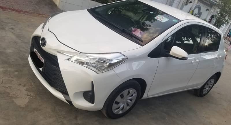 Toyota Vitz 2022 4