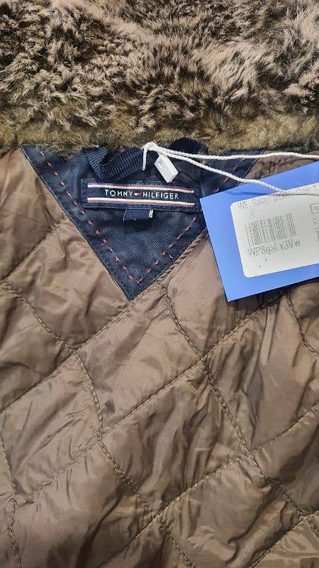 Tommy Hilfiger navy blue coat 3 4 time use 10