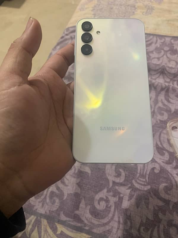 Samsung A15 8 256 gb 4