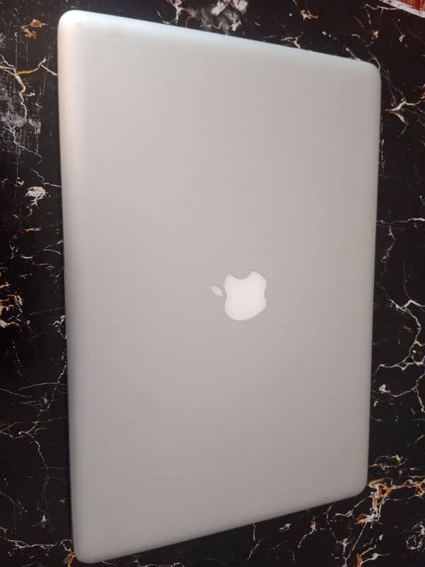 MacBook pro 8 2