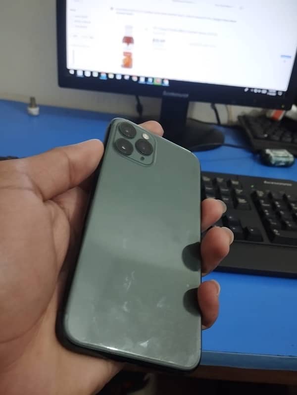 iPhone 11 pro (Apple) 0