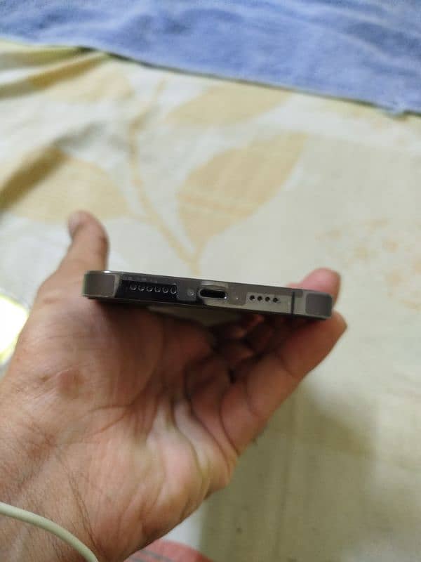 Iphone 14 pro max (Non PTA) 3