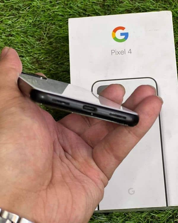 Google pixel 4 with box 4/128 4