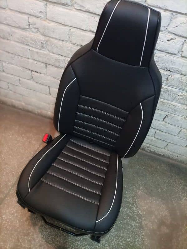 all cars seats poshish available 0