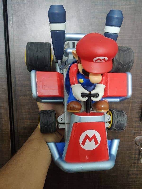 Mario Kart Original Product.  Without battery. 6