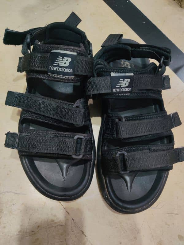 New Balance Sandals 1