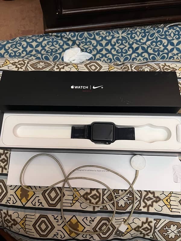 APPLE WATCH SERIES 3 NIKE EDITION 42MM 2