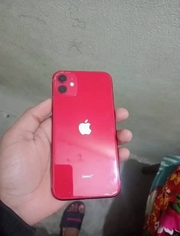 iPhone 11 non pta no open no repair 94 bettery health all ok 10by 10 . 1