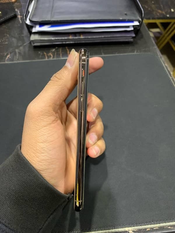 iPhone Xs 512 gb Approved 3