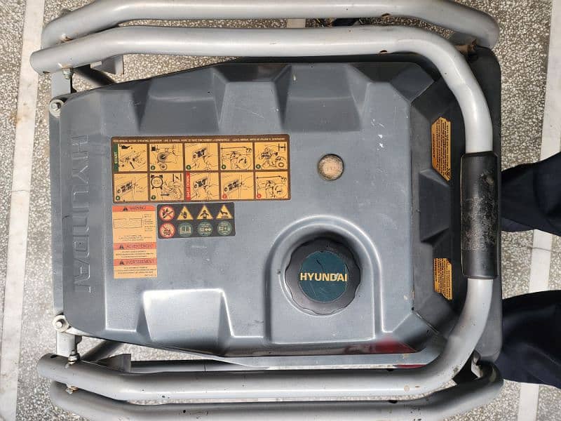 Hyundai Generator HGS7250 FOR SALE 1