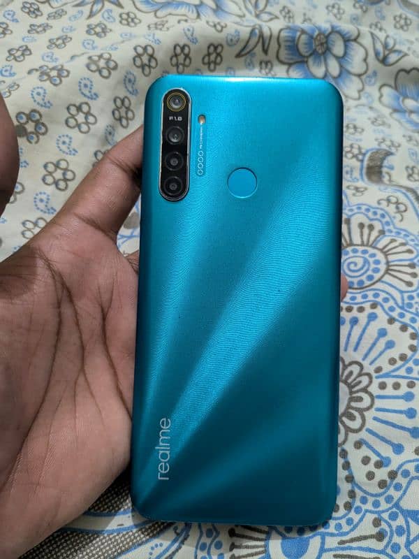 Realme 5i 5