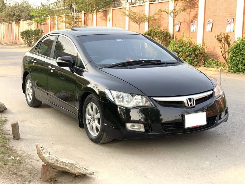 Very Maintained Honda Civic 2007 (Full Option) 1