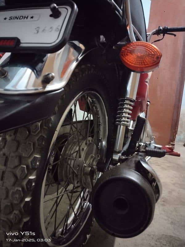 Honda CG 125 Model 2021 Karachi no 1st owner 9