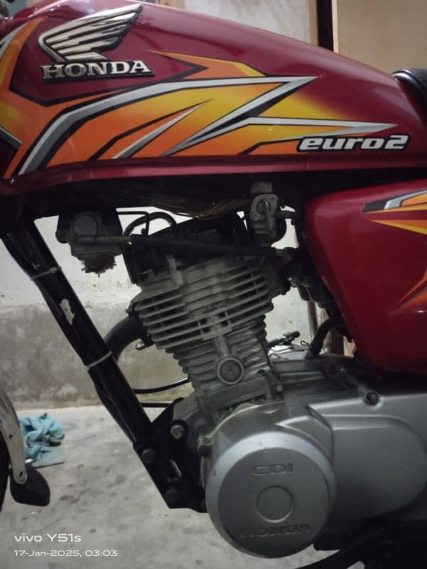 Honda CG 125 Model 2021 Karachi no 1st owner 12