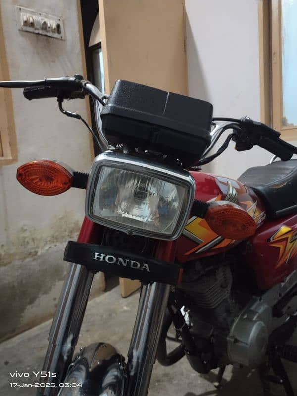 Honda CG 125 Model 2021 Karachi no 1st owner 16