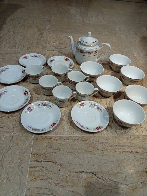 tea set and dessert bowls 1