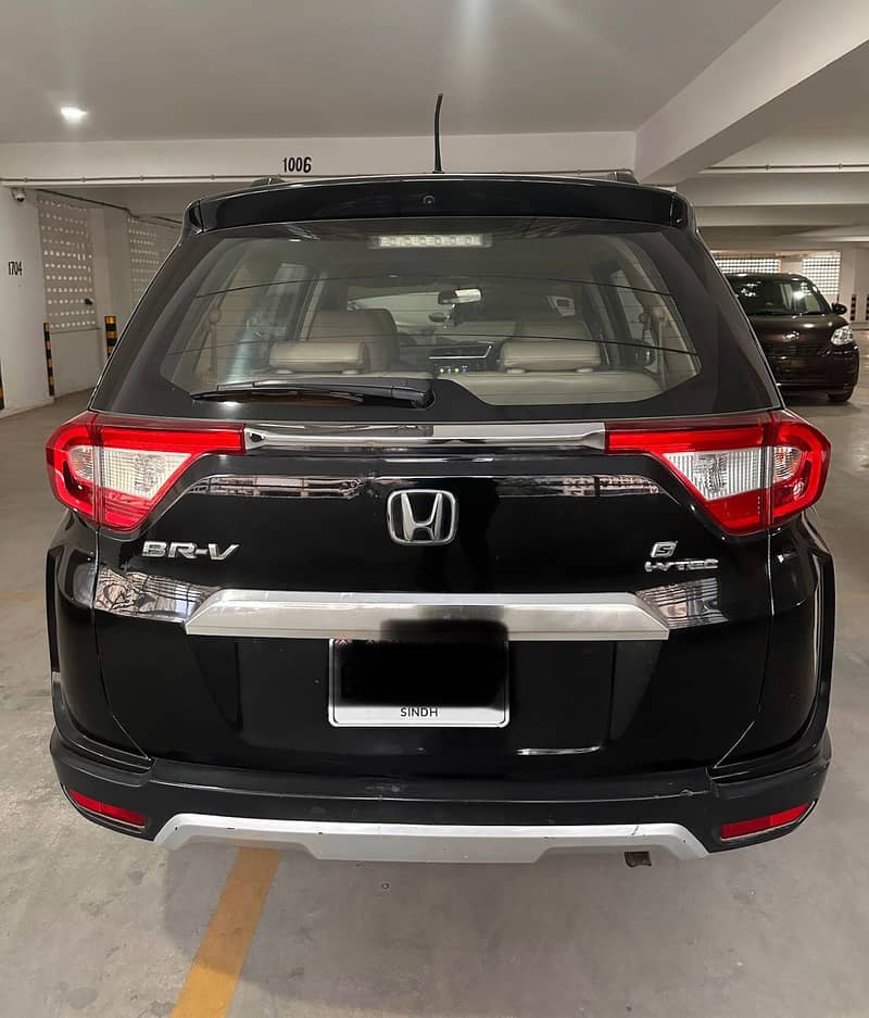 Honda brv ,S 4