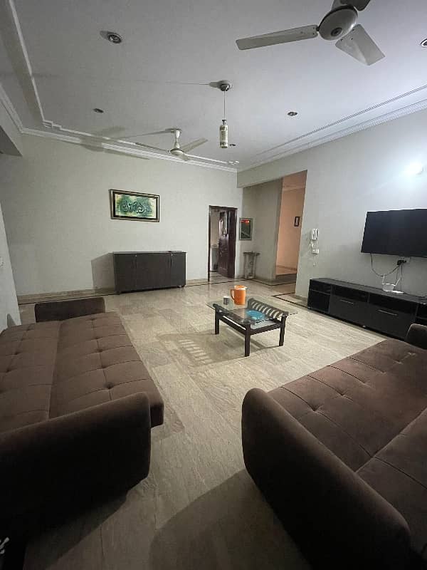 Kanal 2bed superb lower portion in wapda town 1