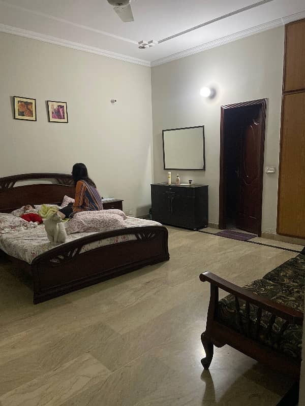 Kanal 2bed superb lower portion in wapda town 4