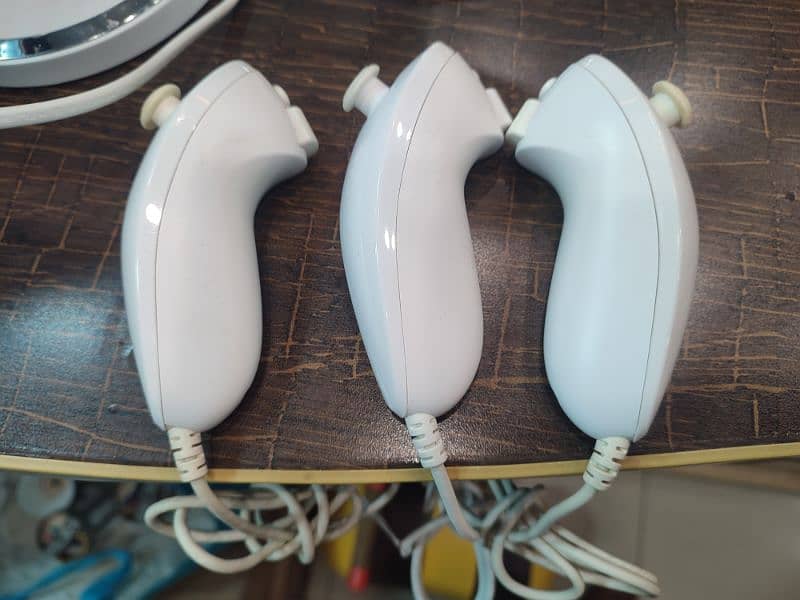 Nintendo Wii Accessories for sale 1