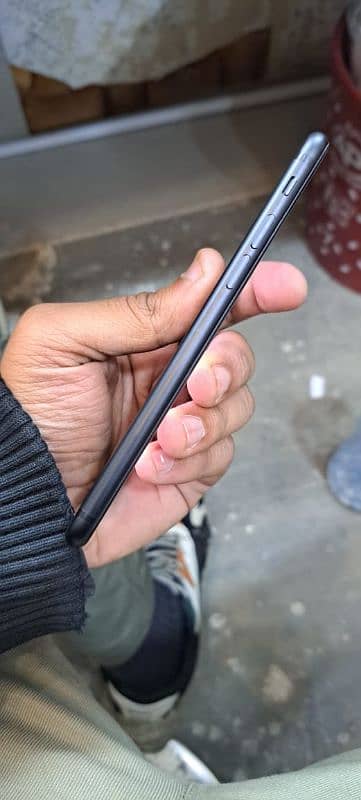 iphone 7 128GB read Add 2