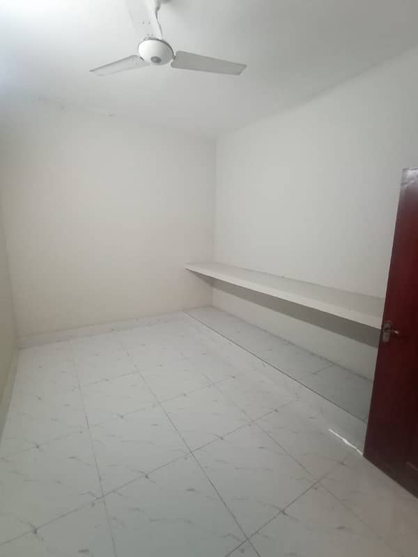 1 Kanal Upper Portion Available For Rent 9