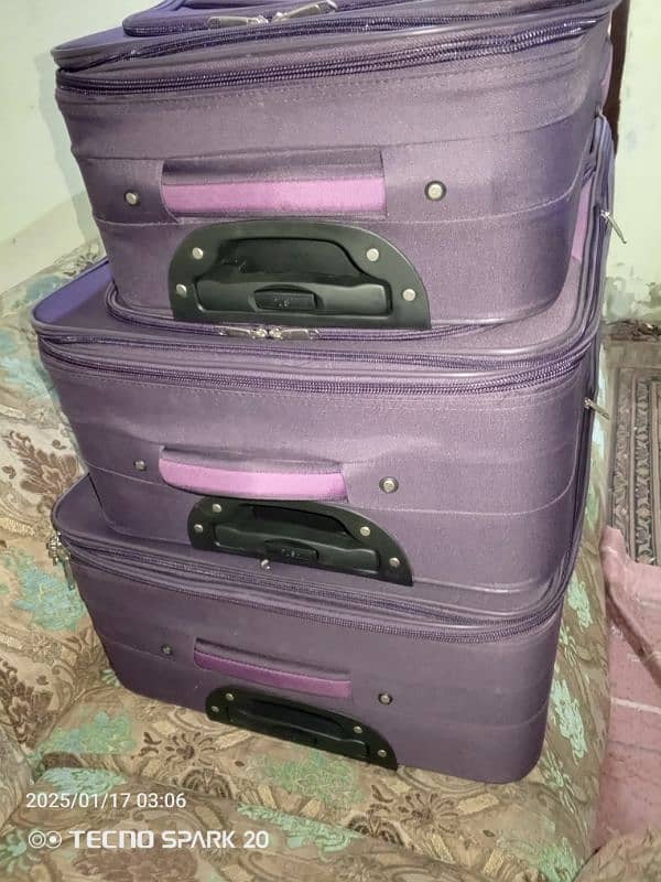 travel Land suitcase 3pice imported new 1