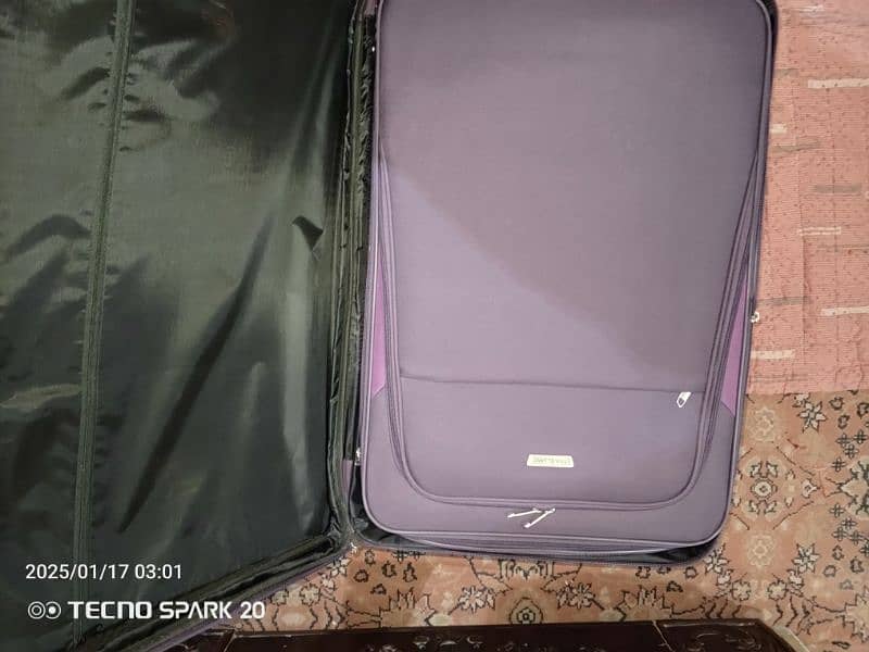 travel Land suitcase 3pice imported new 4