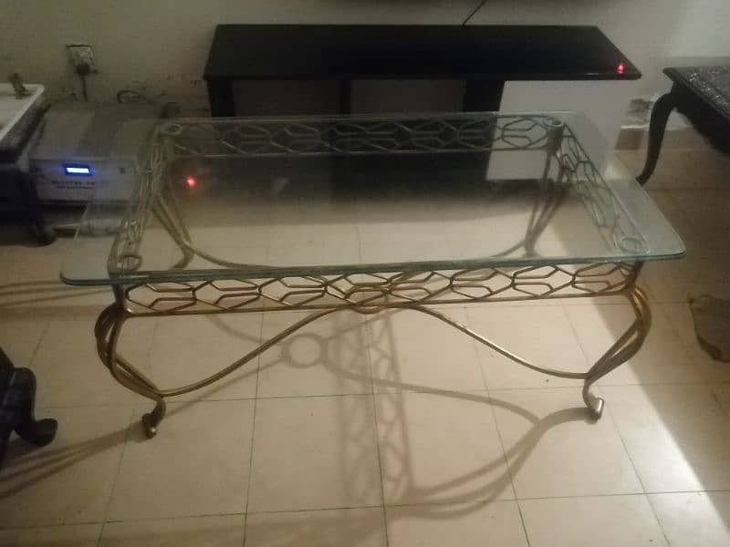 Solid Iron table 0