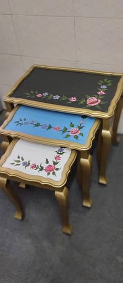 nesting tables