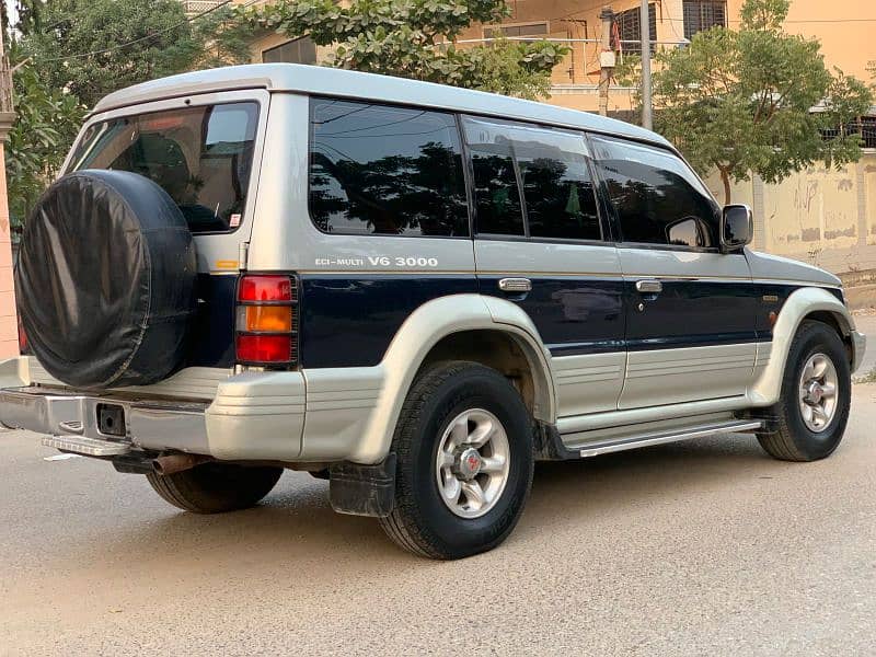 Mitsubishi Pajero 1994 1