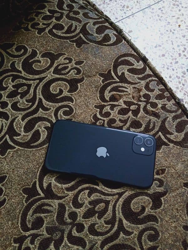 iPhone 11 64gb dual sim official approved 11