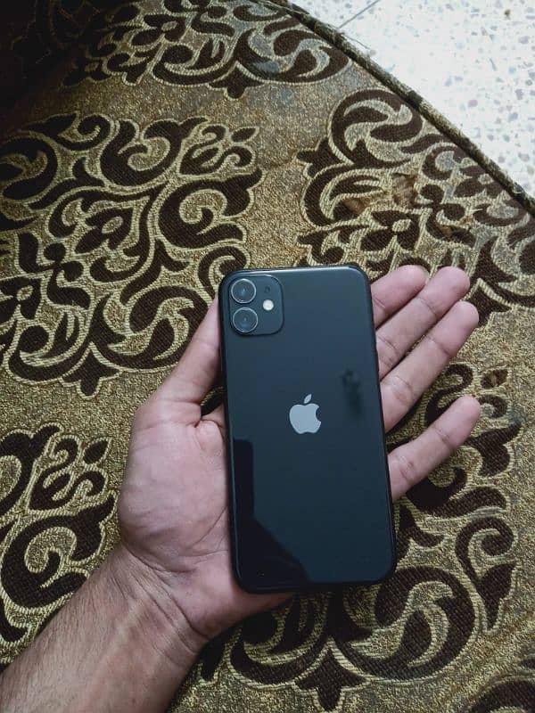 iPhone 11 64gb dual sim official approved 12