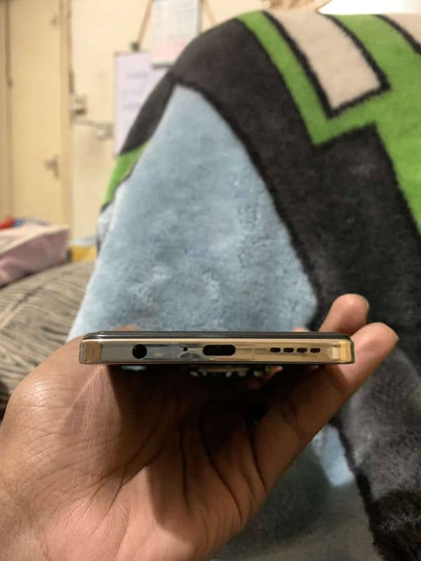 Infinix hot 40 pro 2