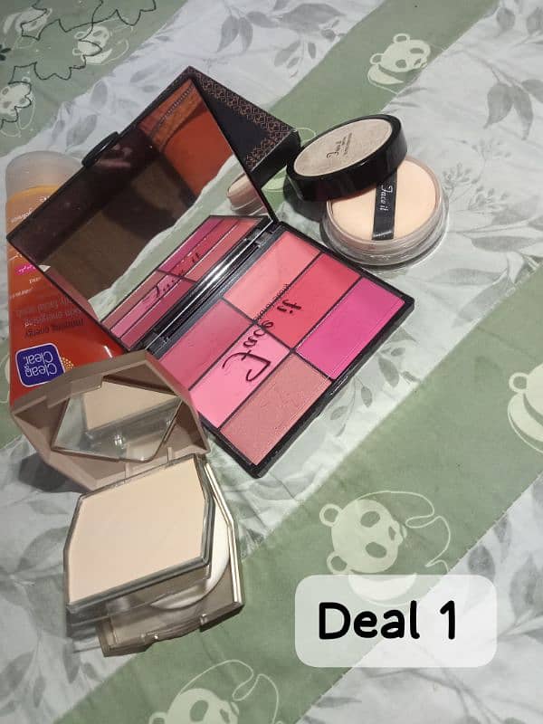 2 Deals of Makeup 0