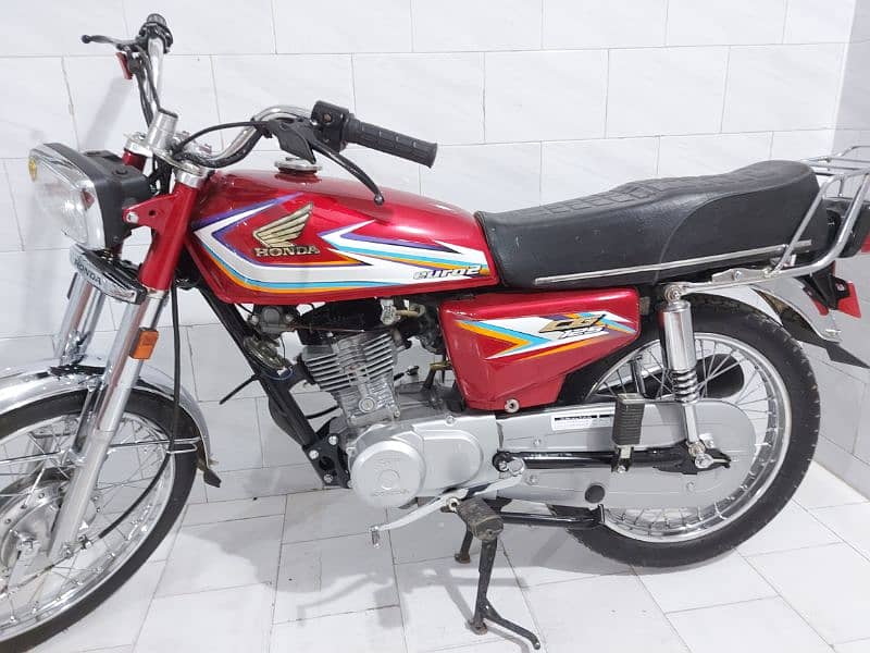 Honda 125 2024 Karachi number. 0