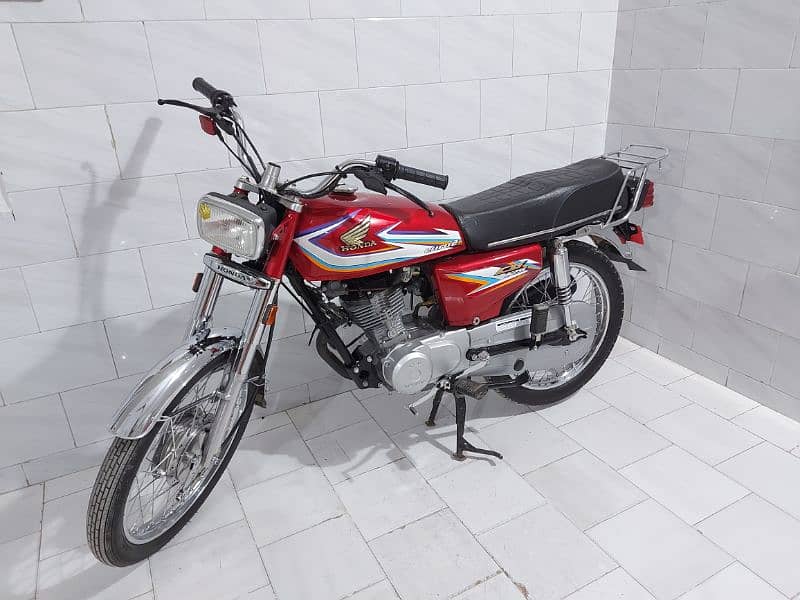 Honda 125 2024 Karachi number. 5